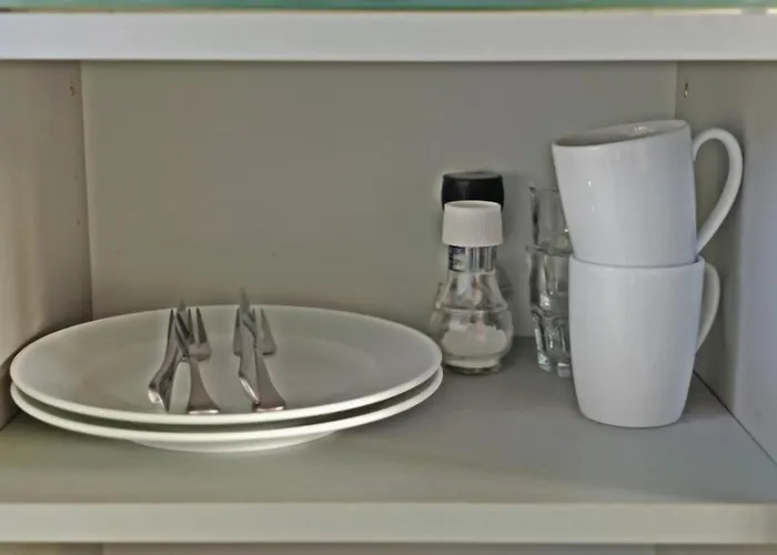 Hotelhuisje #f Vakantiehuis Warmenhuizen