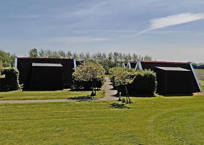 Hotelhuisje #f * Warmenhuizen