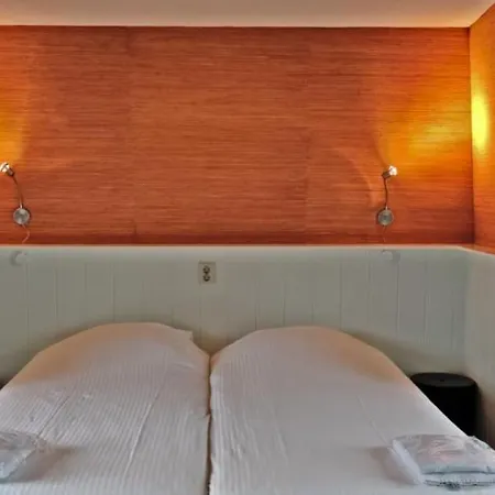 Hotelhuisje #f Nyaraló